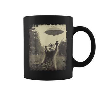 Mapache De Ciencia Ficciónintage Ovni Alienígena Mapache Taza de café - Regaloses