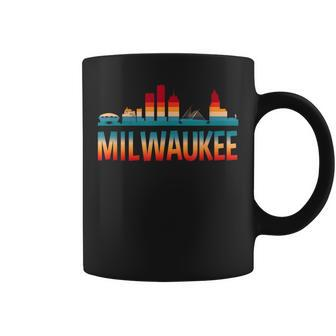 Retro Vintage Milwaukee Skyline City Trip Wisconsin Souvenir Coffee Mug - Monsterry