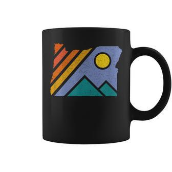 Retro Vintage Oregon Throwback Mountains And Coffee Mug - Monsterry CA