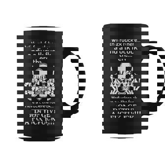 Skull With A Fuck Here And A Fuck There Tasse - Cadeauxyz