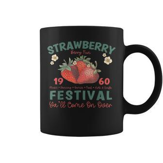 Vintage Strawberry Festival Fruit Lover Mom Girl Cute Women Coffee Mug - Monsterry