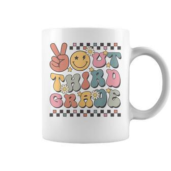 Groovy Last Day Of School 3Rd Grade Peace Out Third Grade Coffee Mug - Seseable