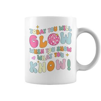 Groovy Show What You Know Test Testing Day Teacher Student Coffee Mug | Mazezy DE