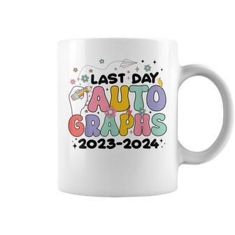 Last Day Autographs 2023-2024 Retro Last Day Of School Coffee Mug - Thegiftio UK