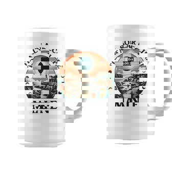 Maine Eclipse 40824 Retro America Total Solar Eclipse 2024 Coffee Mug | Mazezy