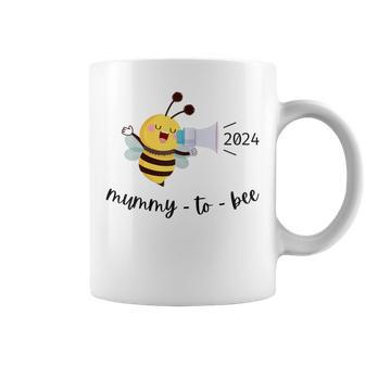 Mummy To Bee 2024 I'm Going To Be A Mum Pregnancy Announce Coffee Mug - Thegiftio UK