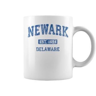 Newark Delaware De Vintage Athletic Sports Coffee Mug - Monsterry AU