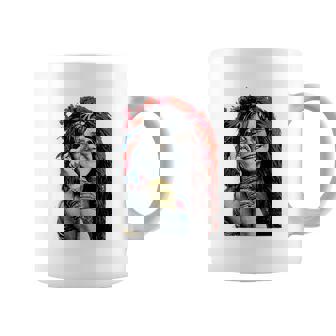 Tasse Blanc Motif Style Bohème, Personne Souriante avec Plumes - Cadeauxyz