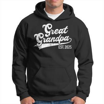 Great Grandpa Est 2025 For Pregnancy Announcement Hoodie - Thegiftio UK