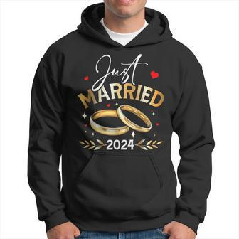 Just Married 2024 Wedding Anniversary For Couples Hoodie - Thegiftio UK