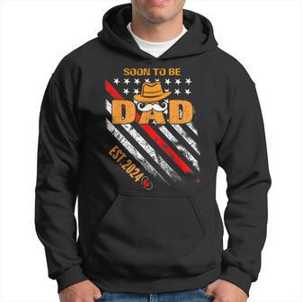 Soon To Be Dad 2024 First Fathers Day Expect Baby New Daddy Hoodie - Thegiftio UK
