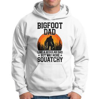 Bigfoot Dad Retro Papa Squatchintage Sasquatchatertag Kapuzenpullover - Geschenkecke