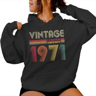 1971 51St Birthday Vintage Retro 51 Years Women Hoodie - Monsterry AU