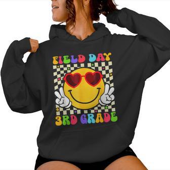 Field Day 3Rd Grade Groovy Field Day Sunglasses Field Trip Women Hoodie - Monsterry AU