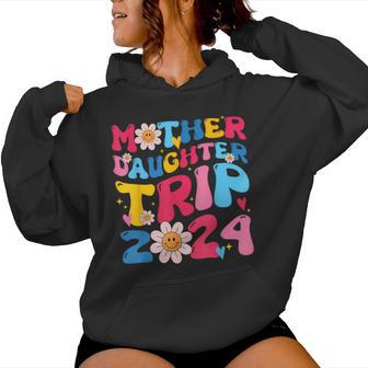 Mother Daughter Trip 2024 Family Vacation Mom Daughter Retro Women Hoodie - Monsterry UK