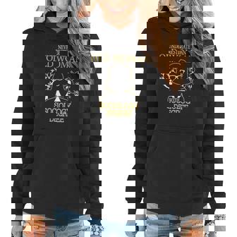 Old Woman With A Sociology Degree Sweat à capuche femme - Cadeauxyz