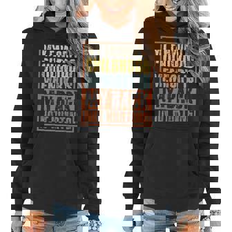 Sarcastic Old Man Old Woman My Back Not Hurting Retro Women Hoodie - Seseable