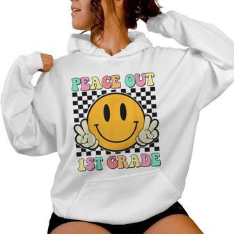 Peace Out 1St Grade Teacher Retro Smile Last Day Of School Women Hoodie - Seseable