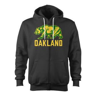 Oakland California Flag Bear Oakland California Zip Up Hoodie - Monsterry DE
