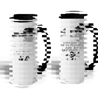 Guitarrista Guitarra Con Paisaje Best Guitar Players 1974 Accent Mug - Regaloses
