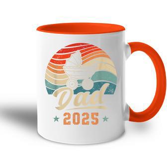 Dad 2025 Baby Ankündigung Frischgebackener Papa Tasse Zweifarbig - Geschenkecke