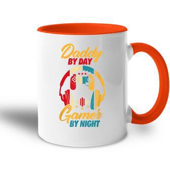 Daddy By Day Gamer Bei Nacht Lustige Papa Witze Gamingintage Tasse Zweifarbig - Geschenkecke