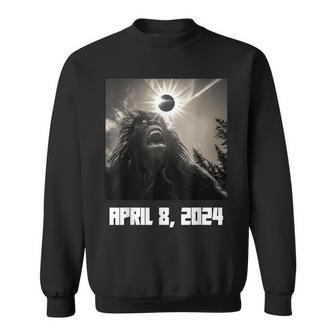 2024 Solar Eclipse Bigfoot Sasquatch Selfie Sweatshirt - Monsterry UK
