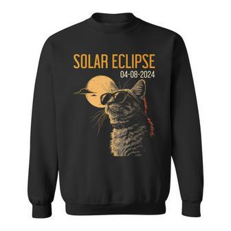 Cat Watching Eclipse 2024 Eclipse Solar 2024 Cat Sweatshirt | Mazezy