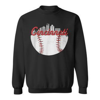Cincinnati Skyline Cityscape Baseball Retro Vintage Sweatshirt - Monsterry UK