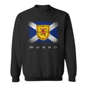 Clan Munro Coat Arms Lion Scottish Family Name Sweatshirt - Seseable