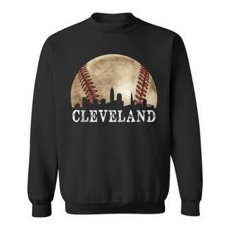 Cleveland Skyline City Vintage Baseball Lover Sweatshirt - Monsterry DE