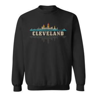 Cleveland Skyline Ohio Vintage Pride Retro Sweatshirt - Monsterry DE