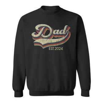 Dad Est 2024 Vintage Retro Father's Day Expect Baby 2024 Sweatshirt - Thegiftio UK