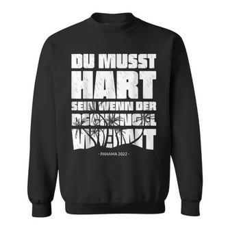 Du Muss Hard If Der Jungle Wein Black Sweatshirt - Seseable