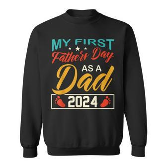Father's Day Promoted To Daddy Est 2024 First Time Dad 2024 Sweatshirt - Thegiftio UK