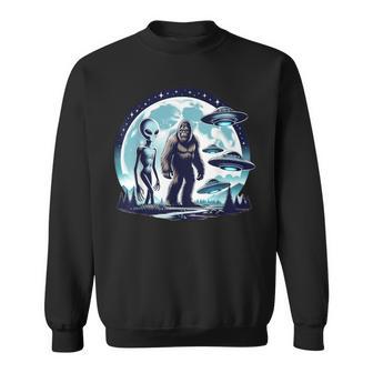 Bigfoot Sasquatch Alien Ufo Spacecraft Full Moon Sweatshirt - Monsterry CA