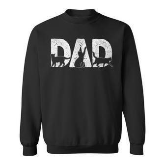 Cat Dad Fathers Day 2024 Vintage Daddy Birthday Kitten Sweatshirt - Thegiftio UK