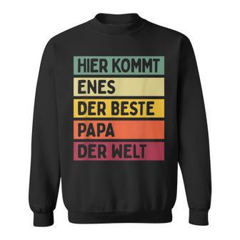 Herren Hier Kommt Enes Der Beste Papa Der Weltatertag Retro Sweatshirt - Geschenkecke