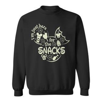I'm Here For The Snacks Snacks Goals Sweatshirt - Monsterry AU
