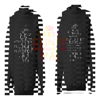 Les Reines Naissent En Mai Sweater e - Cadeauxyz