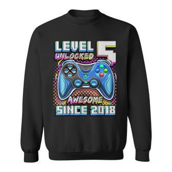 Level 5 Unlocked Awesome 2018 Video Game 5Th Birthday Sweatshirt - Monsterry AU