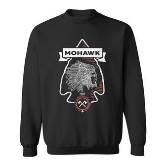 Mohawk Native American Indian Proud Arrow Vintage Sweatshirt - Monsterry DE