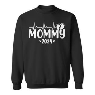 Mommy 2024 Heartbeat 1St Time Pregnancy Announcement Mom Sweatshirt - Thegiftio UK
