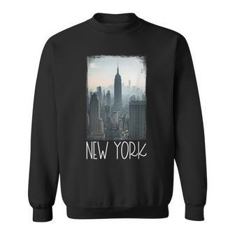 New York City Skyline Nyc New York City Sweatshirt - Monsterry DE