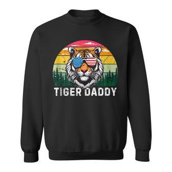 Tiger Daddy Usa Flag Father's Day 4Th Of July Retro Sweatshirt - Thegiftio UK