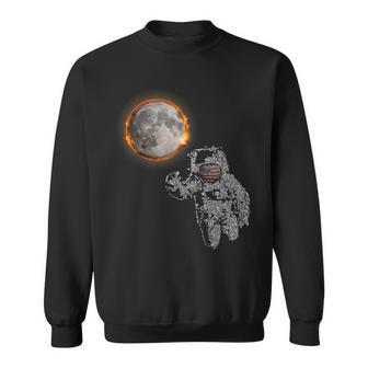 Total Solar Eclipse April 4 2024 Astronaut Sweatshirt - Seseable