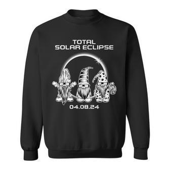 Total Solar Eclipse Gnomes Cute Totality Party April 2024 Sweatshirt - Seseable