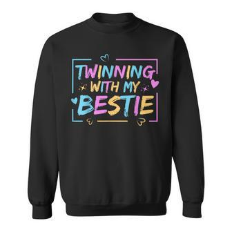 Twin Matching Twins Day Friend Twinning With My Bestie Twin Sweatshirt - Thegiftio UK