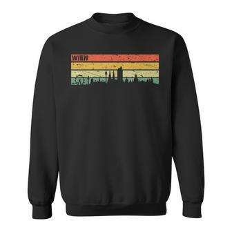 Vienna Vintage Skyline Retro City Austria Austria Sweatshirt - Seseable