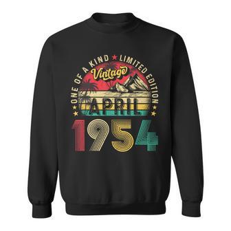 Vintage 70Th Birthday April 1954 70 Birthday Men Sweatshirt - Monsterry